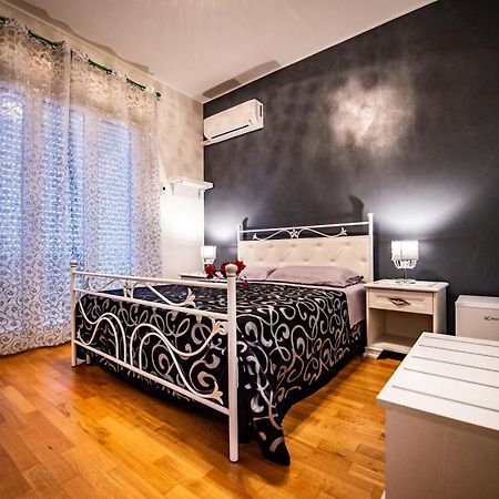 Bnb Cheope Сиракуза Екстериор снимка
