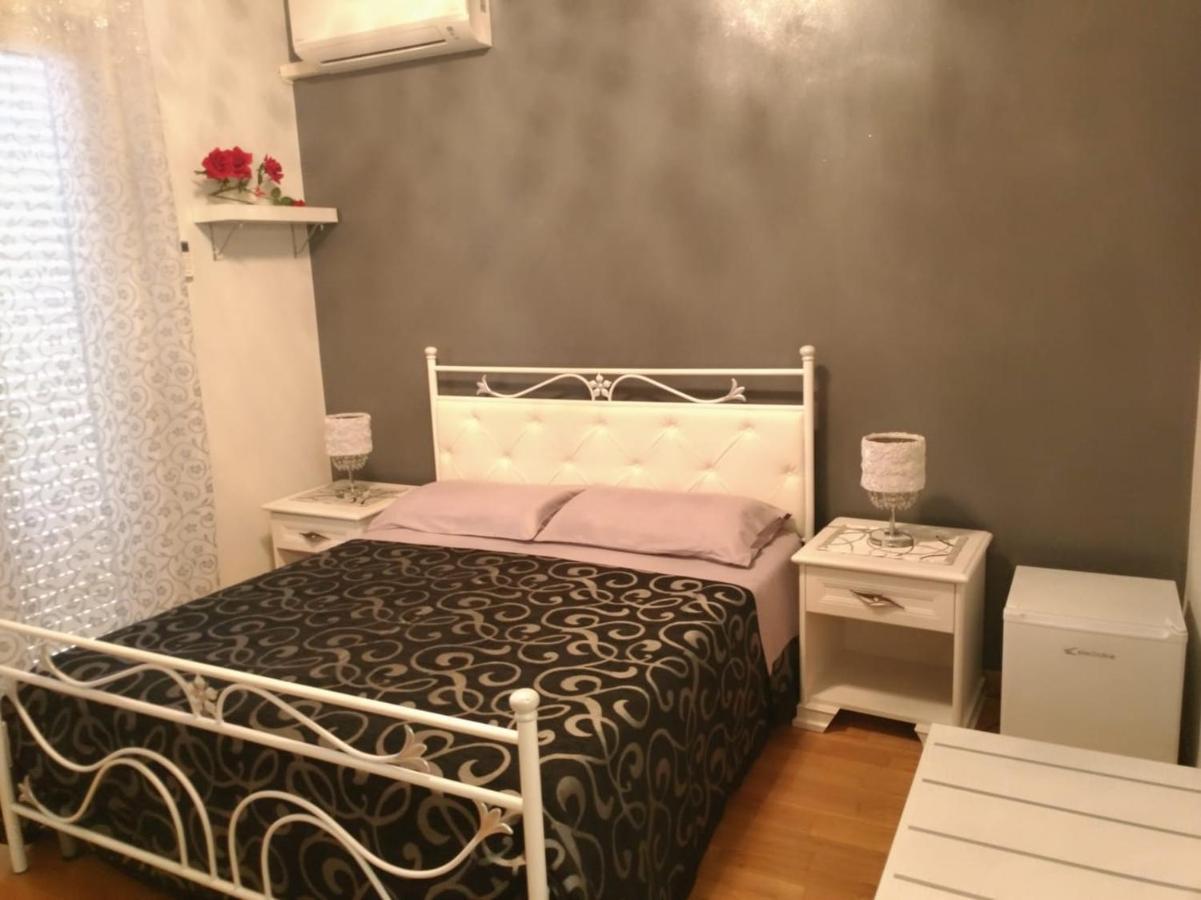 Bnb Cheope Сиракуза Екстериор снимка